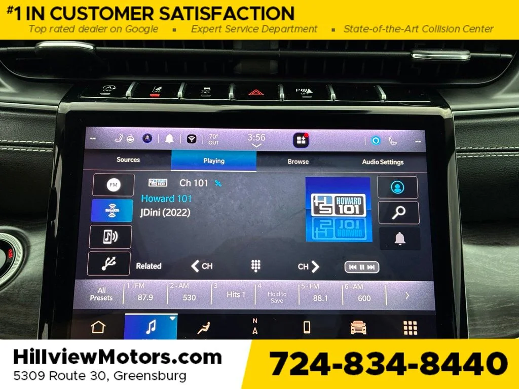 Used 2023 Bright White Clearcoat Jeep Limited image 32