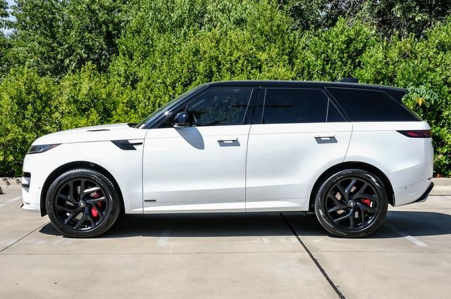Certified Used 2025 White Land Rover Autobiography image 16