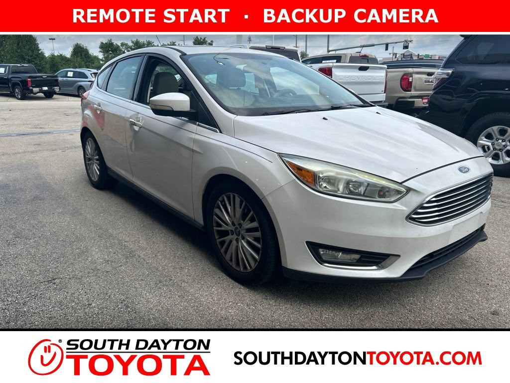 Used 2015 White Platinum Clearcoat Metallic Ford Titanium image 1