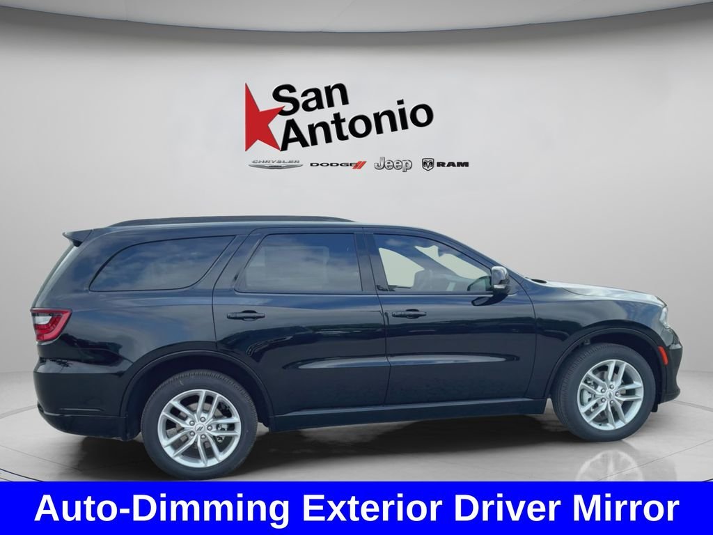 New 2026 Diamond Black Clear-Coat Exterior Paint Dodge GT Plus image 15