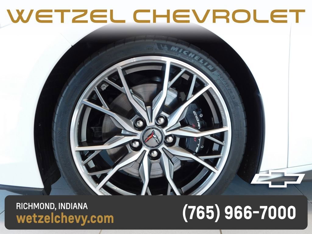 Used 2023 Arctic White Chevrolet 2LT image 9