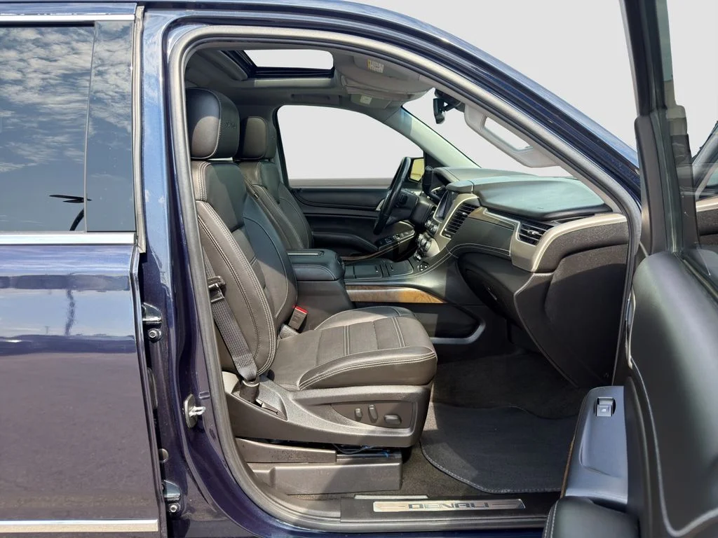 Used 2018 Blue GMC Denali image 18