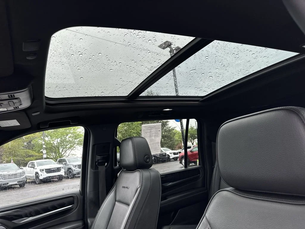 Used 2022 Gray GMC Denali image 16