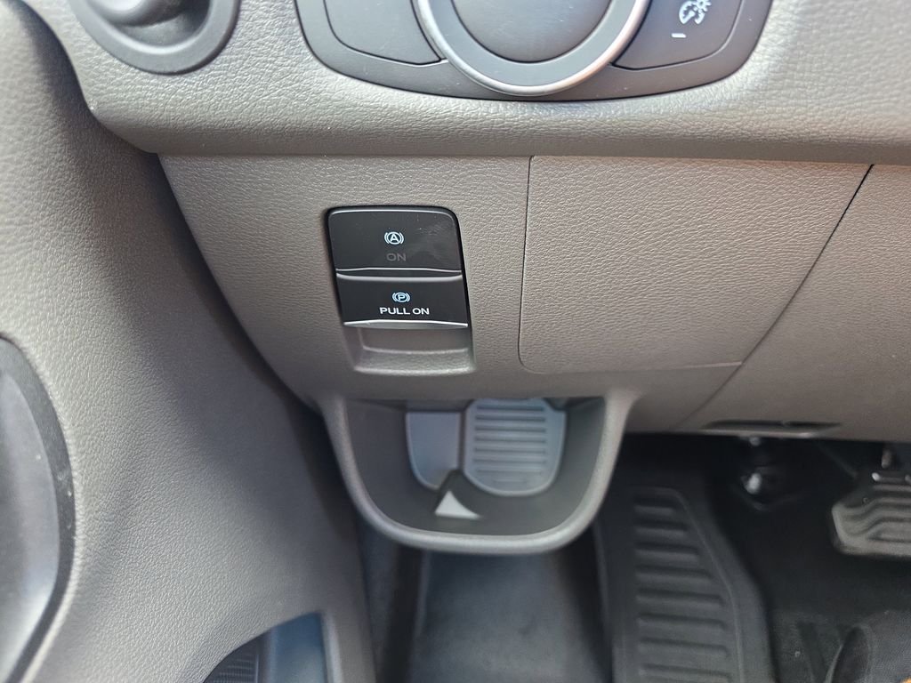 2025 Ford Transit Passenger Van XL - Photo 21