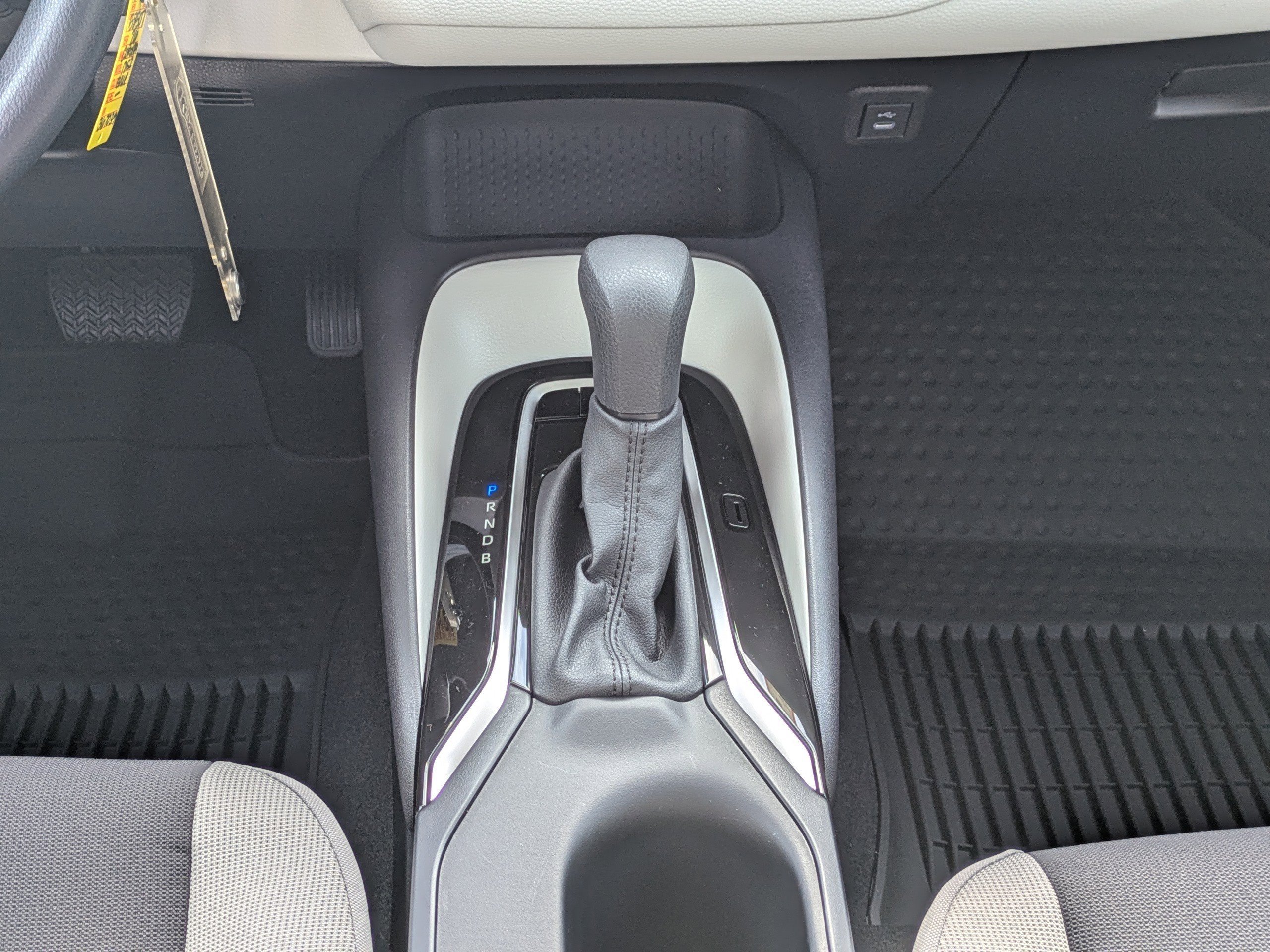 New 2026 Ice Cap Toyota LE image 20