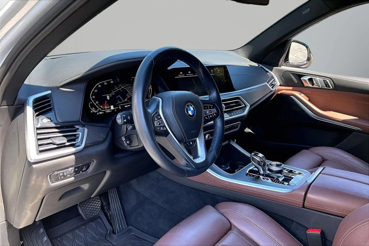 Certified Used 2022 White BMW xDrive40i image 19