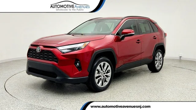 2023 Toyota RAV4 XLE Premium w/ Weather Package