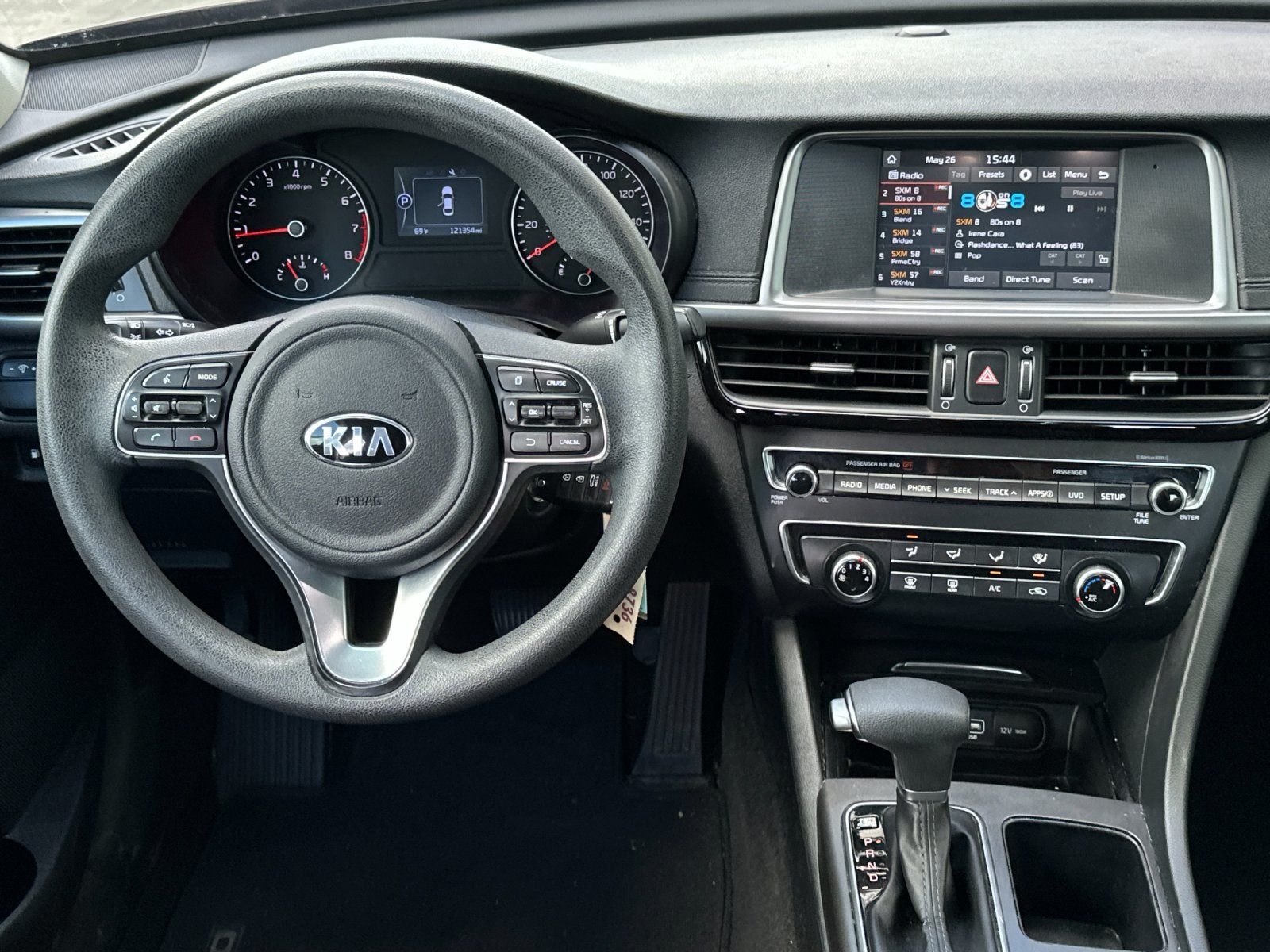 Used 2018 Sangria Kia LX image 12