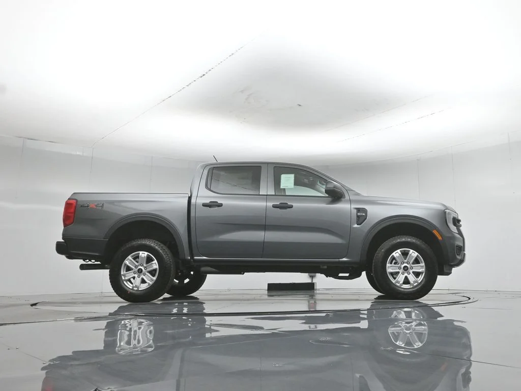 New 2026 Gray Ford XL image 45