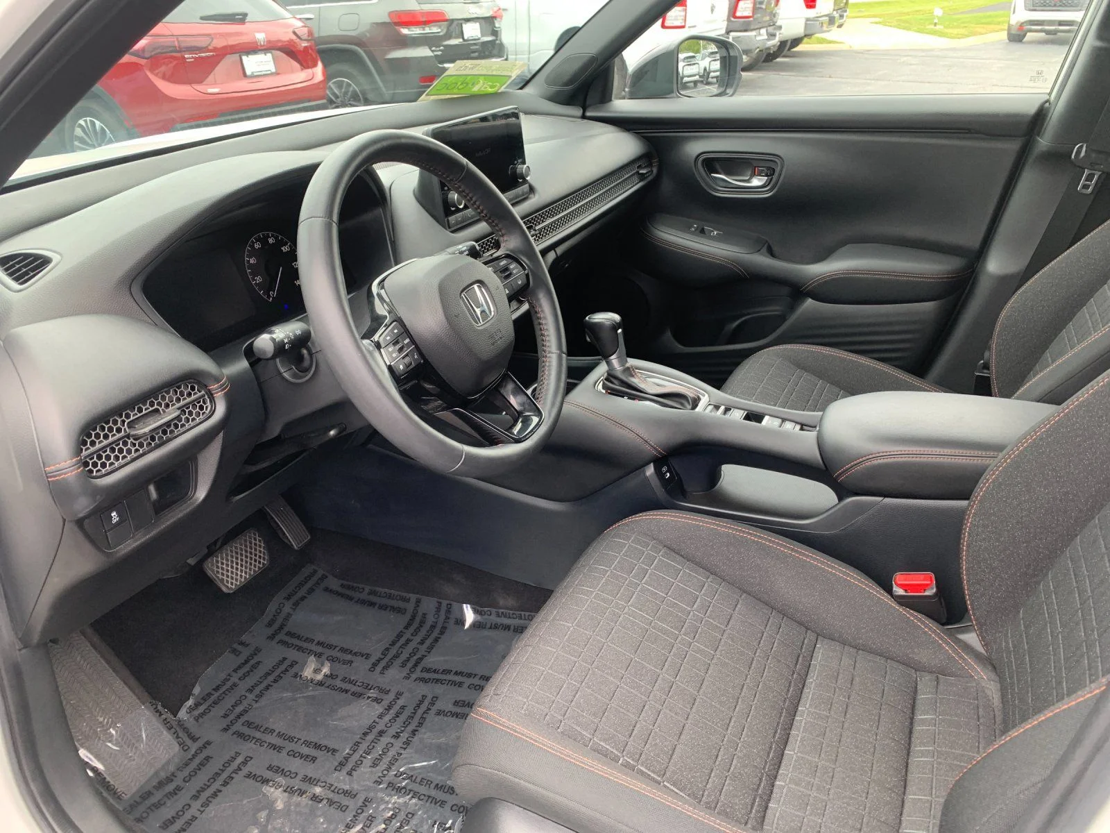 Used 2024  Honda Sport image 11