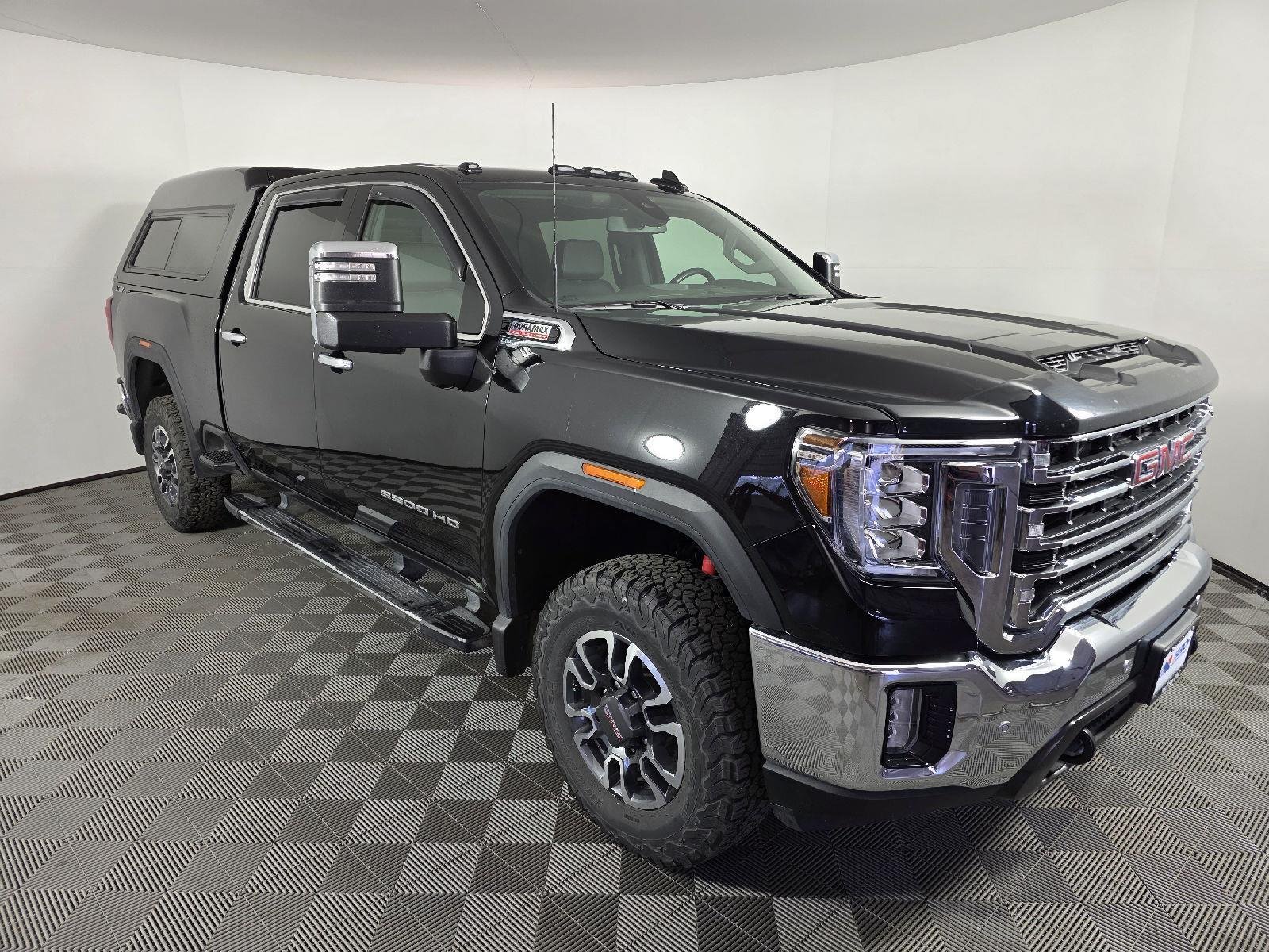 Used 2021 Ebony Twilight Metallic GMC SLT image 11