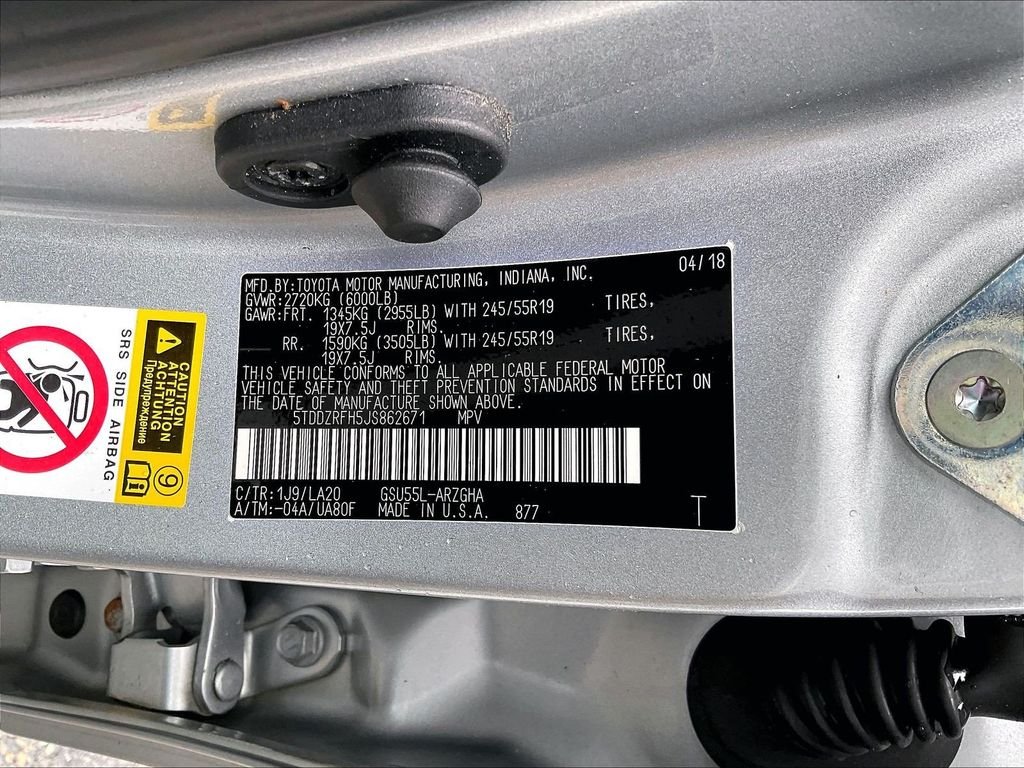 Used 2018 Silver Toyota Limited image 36
