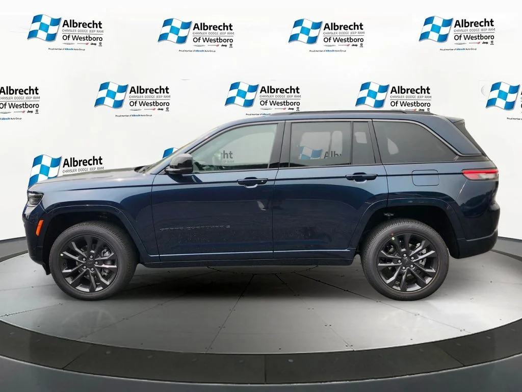 New 2026 Fathom Blue Pearlcoat Jeep Limited Reserve image 2
