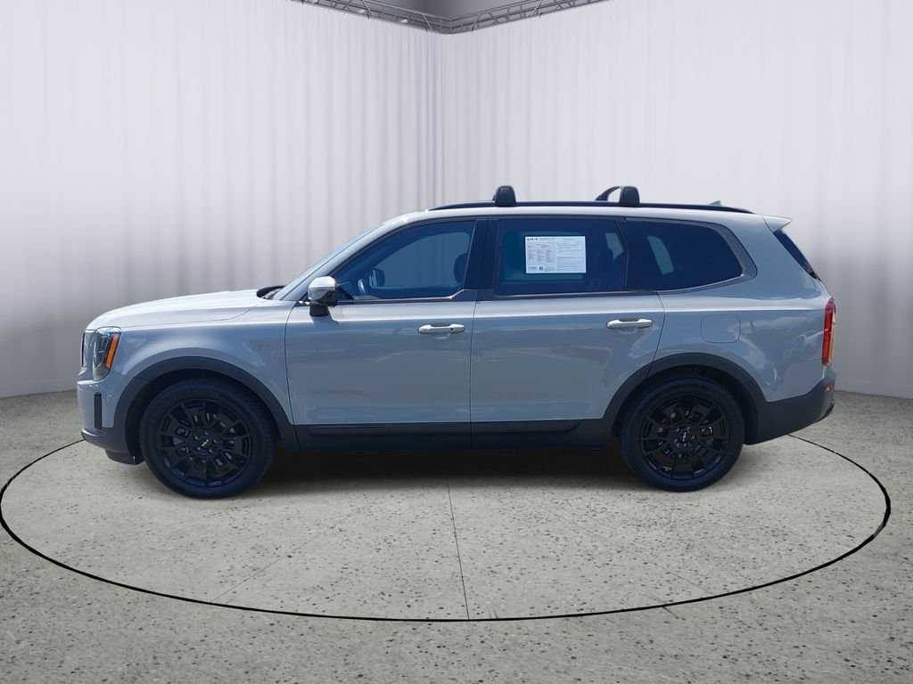 Used 2022 Gray Kia SX image 6