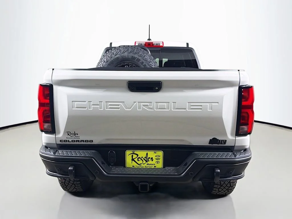 2026 Chevrolet Colorado ZR2 - Photo 6