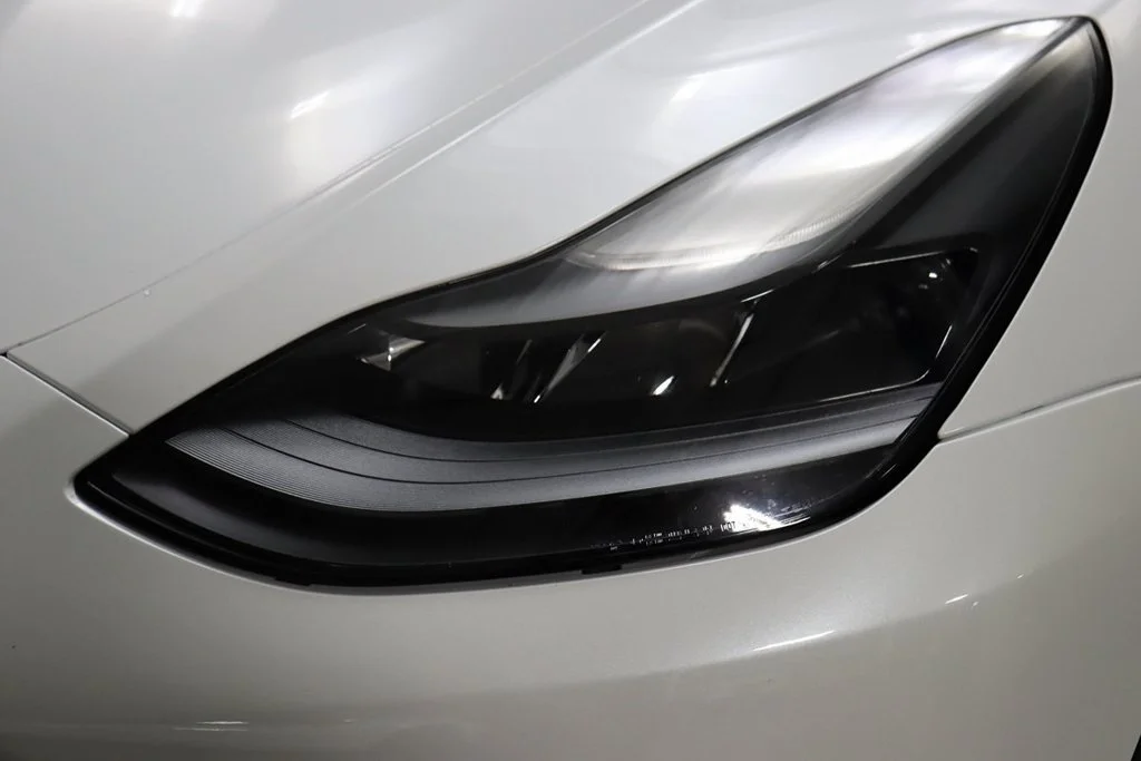 Used 2023 Pearl White Multi-Coat Tesla Performance image 2