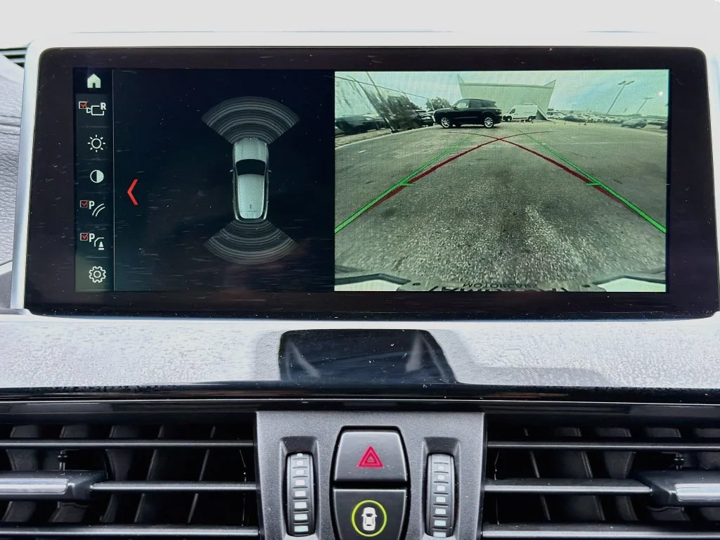 Used 2019 Black BMW sDrive28i image 33