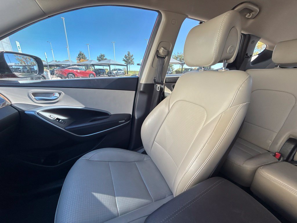 Used 2016 Brown Hyundai 2.0T image 28