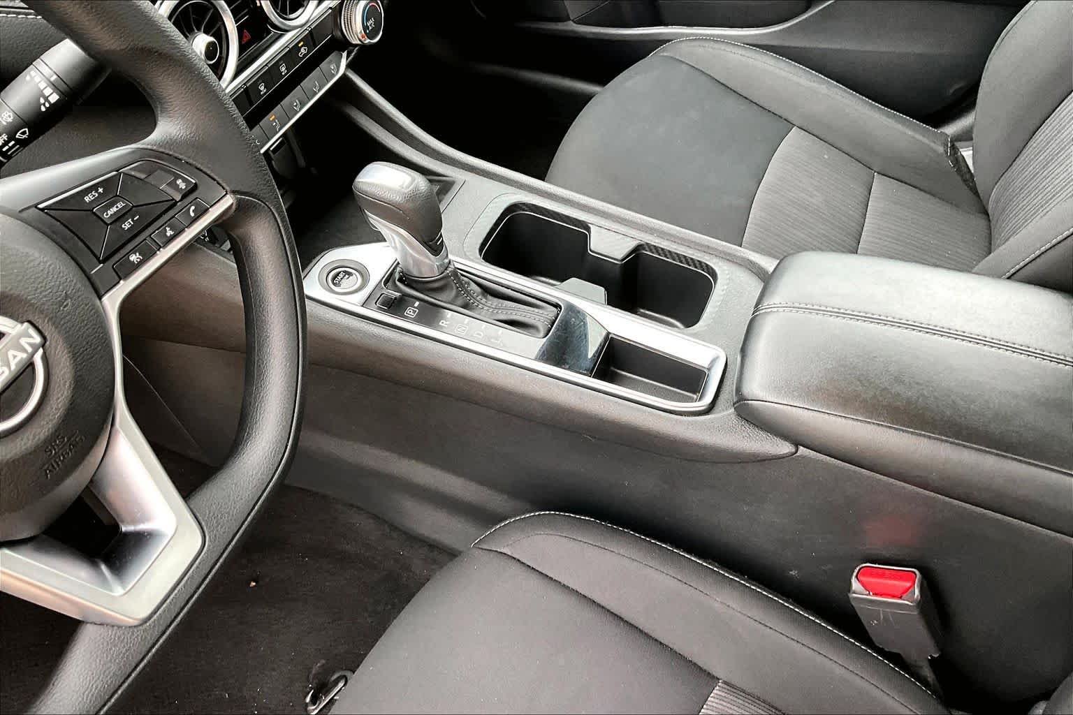 Used 2024 Fresh Powder Nissan SV image 17