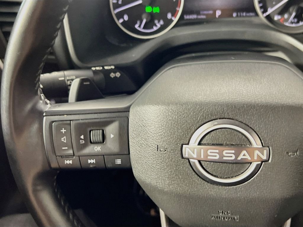 2025 Nissan Rogue SV - Photo 16