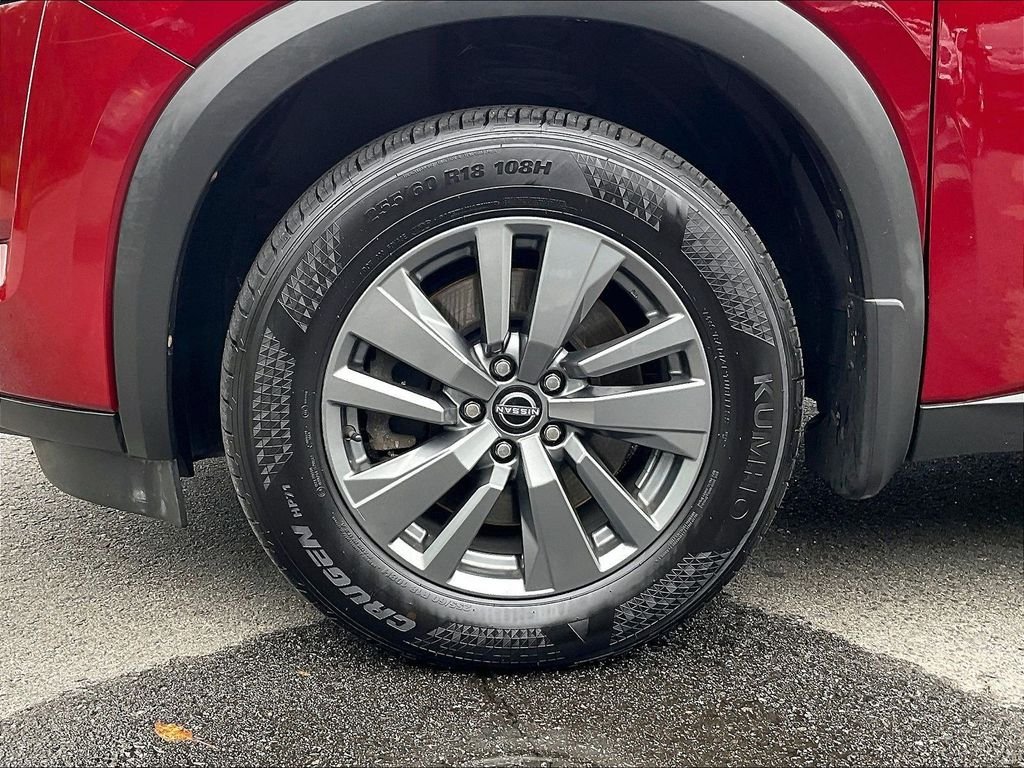 Used 2022 Red Nissan SV image 23