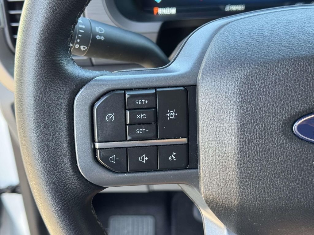Used 2025 White Ford XLT image 11