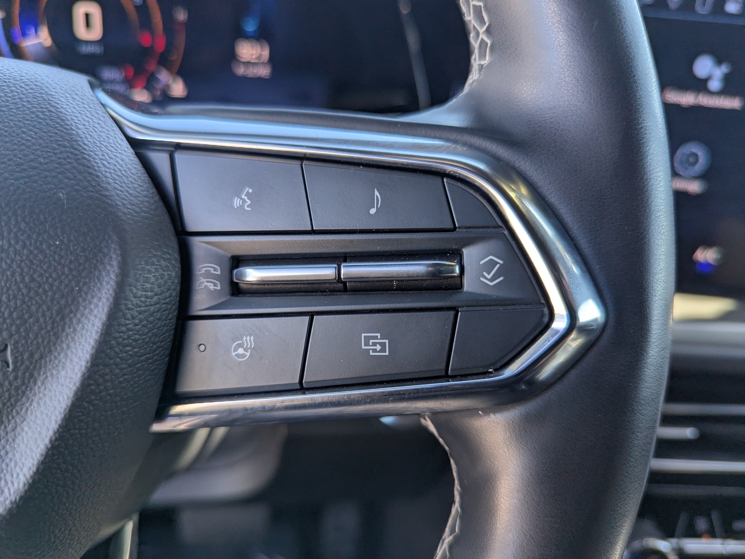 2024 Chevrolet Traverse 1LT - Photo 17