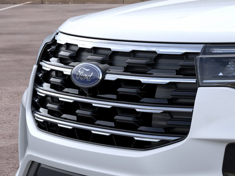 New 2026 Star White Metallic Tri-Coat Ford Active image 17