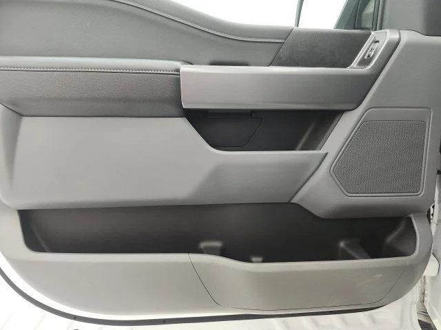 Used 2025 White Ford XLT image 41