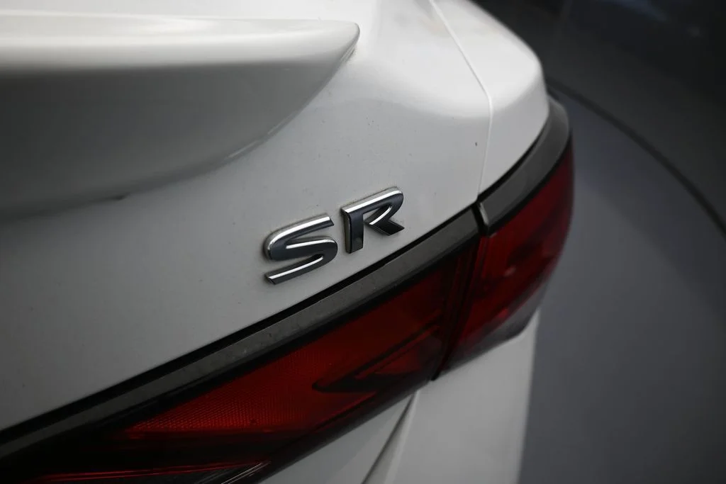Used 2020 Aspen White Tricoat Nissan SR image 38