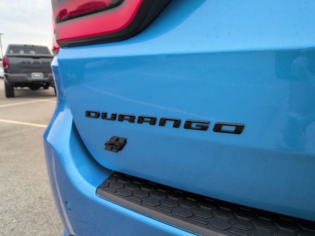 New 2027 B5 Blue Exterior Paint Dodge GT image 9