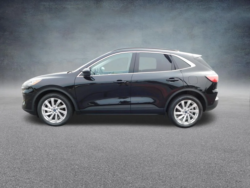 Used 2022 Black Ford Titanium image 6
