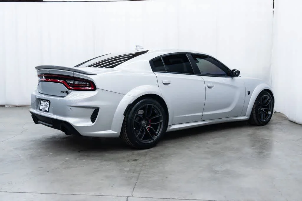 Used 2023 Triple Nickel Clearcoat Dodge SRT Hellcat Widebody Jailbreak image 6