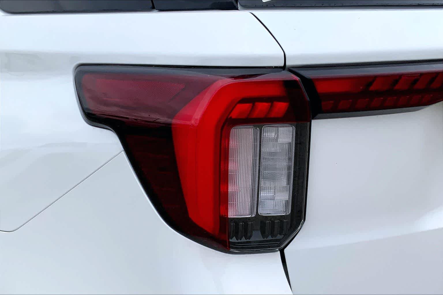 New 2026 Star White Metallic Tri-Coat Ford Tremor® image 11