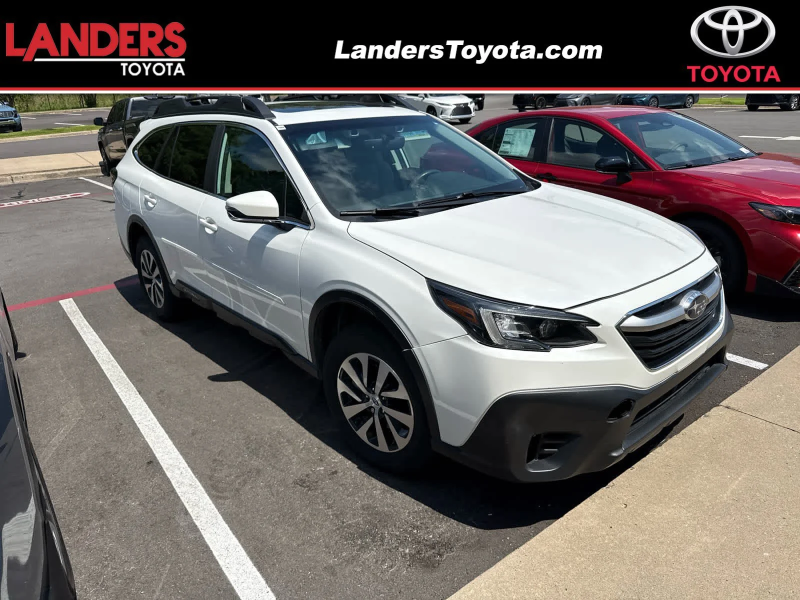 2022 Subaru Outback Premium's photo