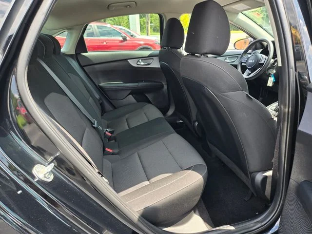 Used 2024 Black Kia LXS image 19