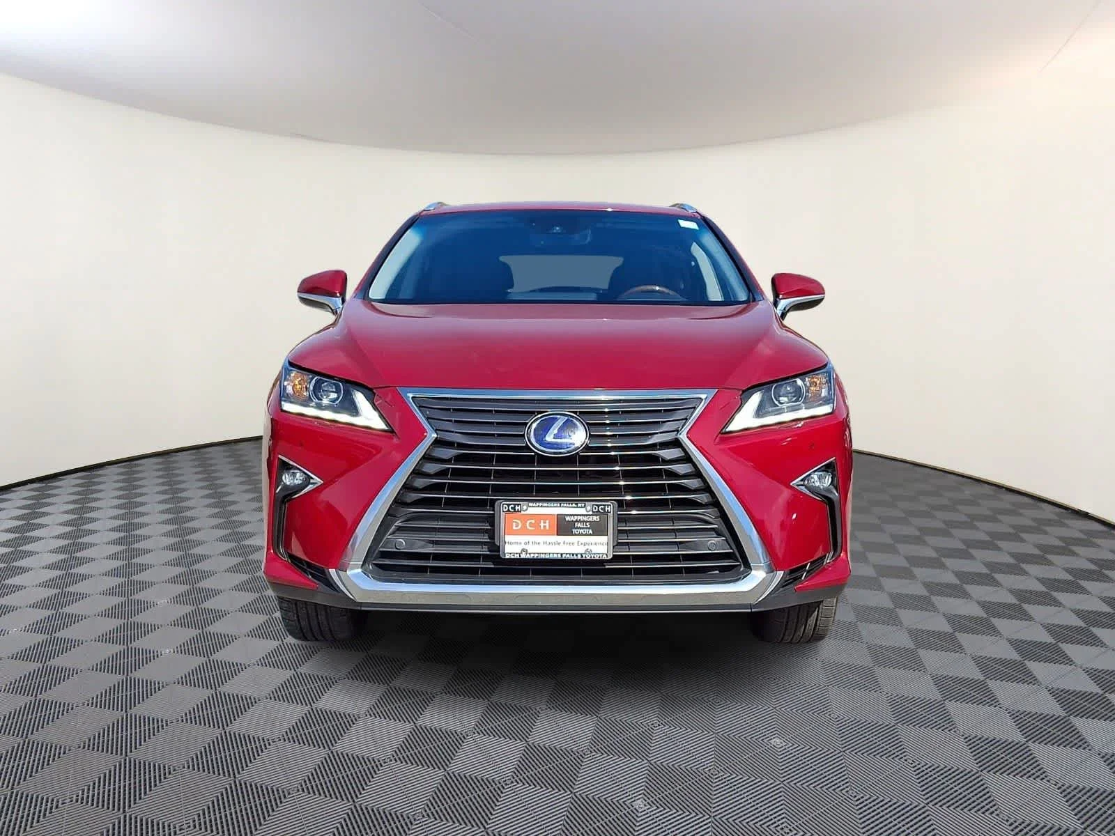 Used 2016 Matador Red Mica Lexus  image 3