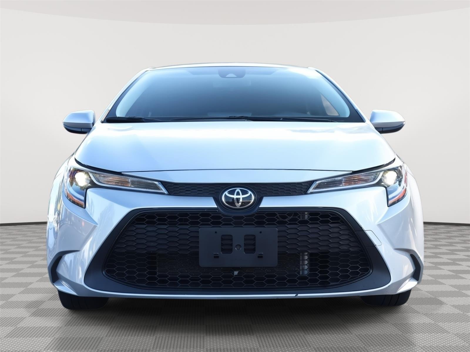 Used 2022 Toyota Corolla LE with VIN JTDEPMAE7N3033151 for sale in Manchester, CT