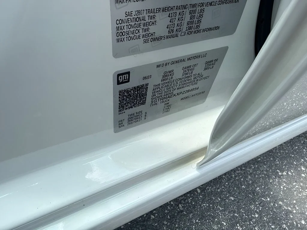 Used 2023 White GMC Pro image 18