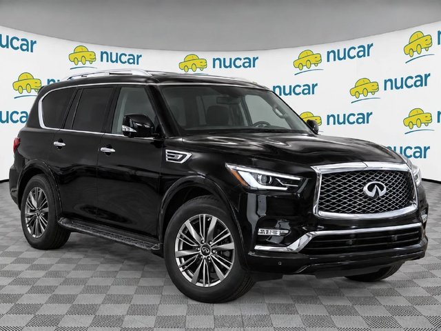 2022 INFINITI QX80 LUXE