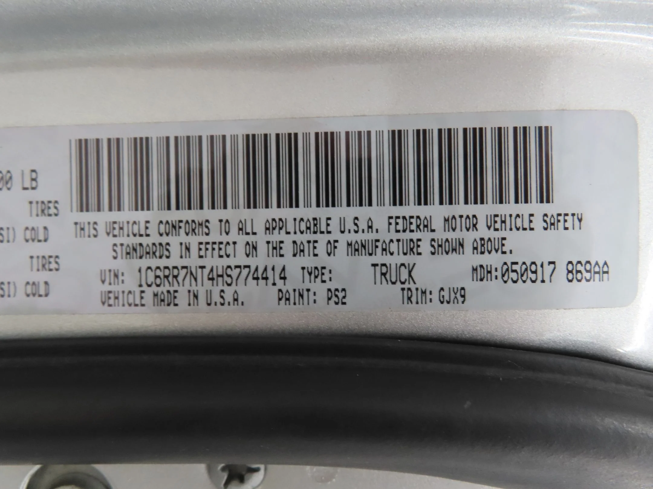 Used 2017 Silver Ram Laramie image 26