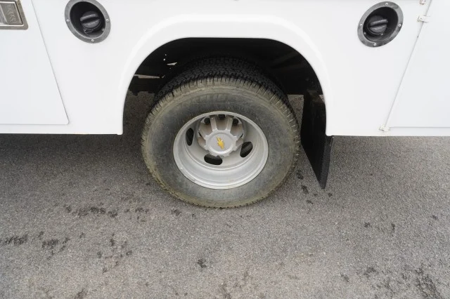 New 2024 Summit White Chevrolet Work Truck image 11