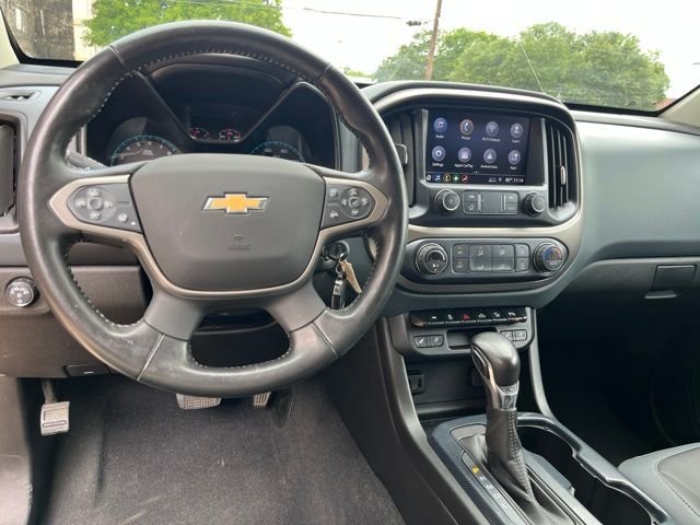 Used 2022 Beige Chevrolet Z71 image 30