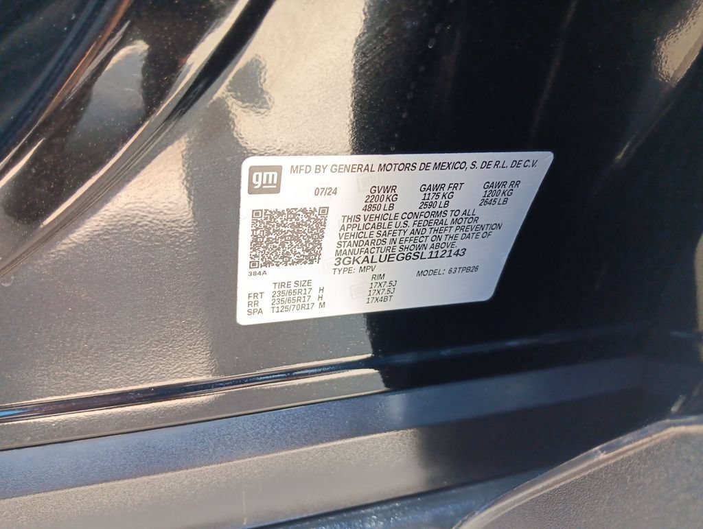 Used 2025 Ebony Twilight Metallic GMC Elevation image 29