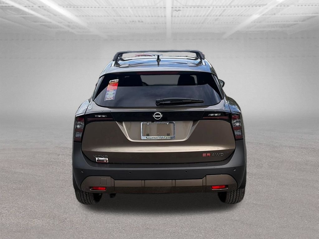 New 2026 Canyon Bronze Metallic Nissan SR image 5