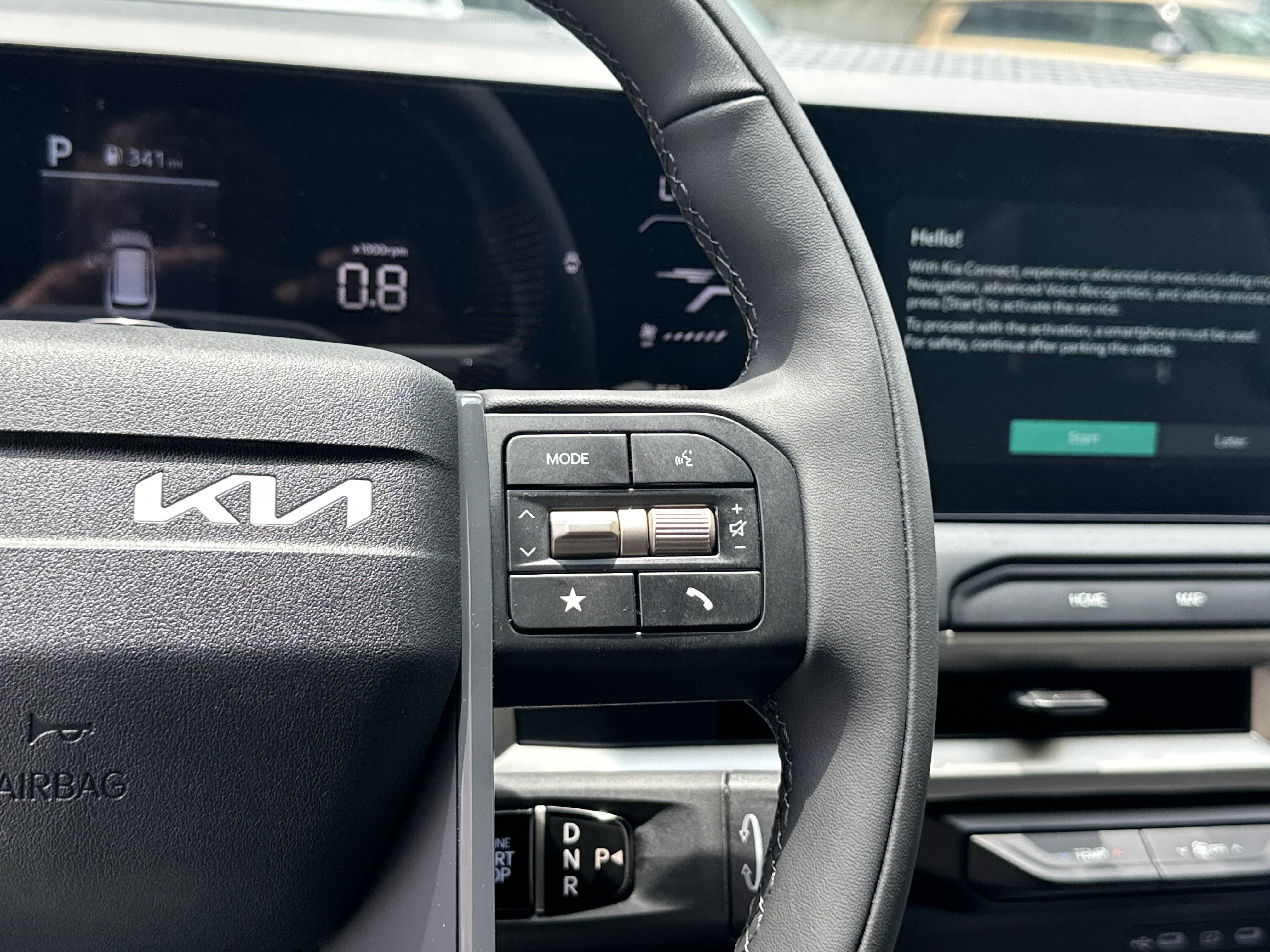 New 2027 Ivory Silver Kia S image 20