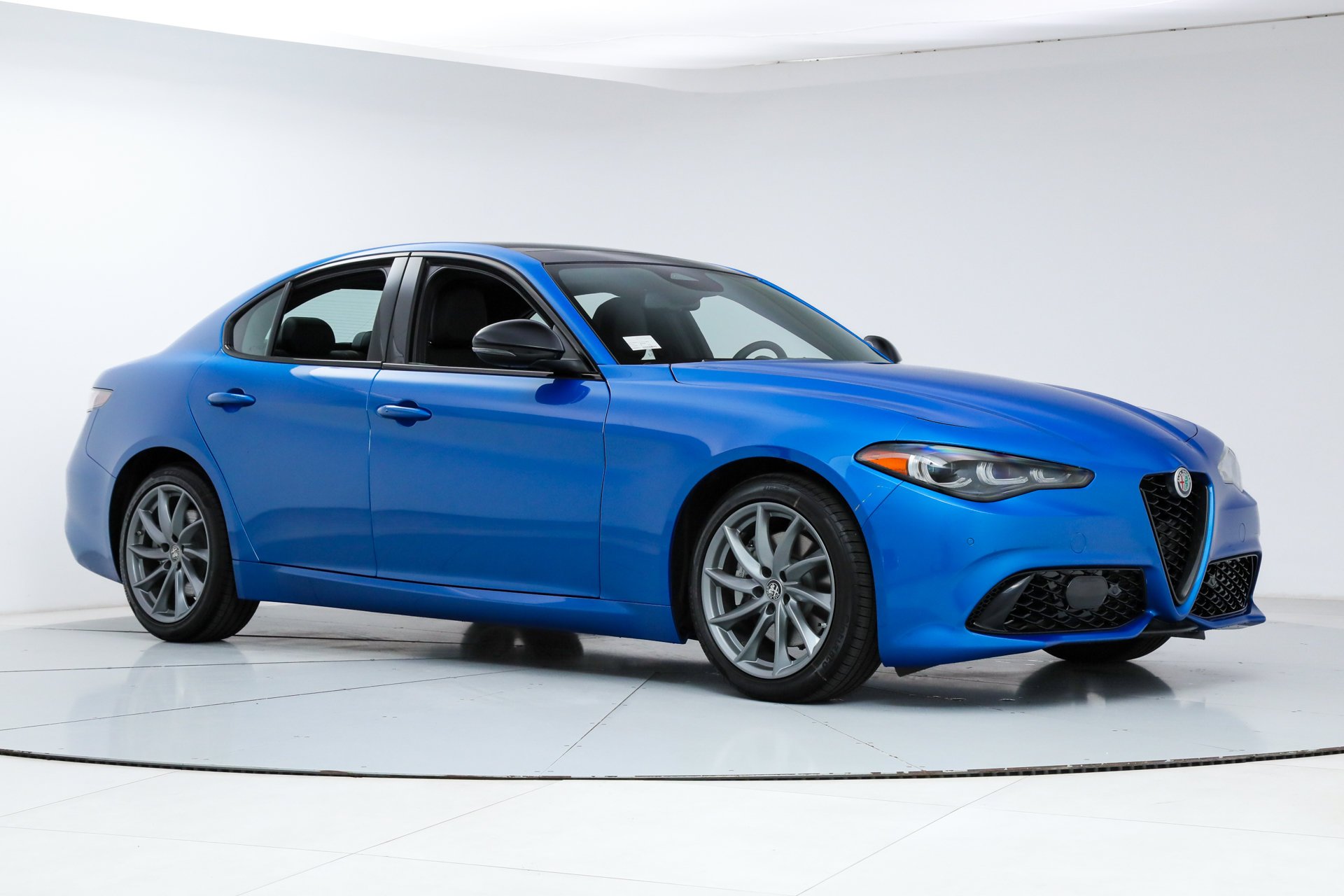 2026 Alfa Romeo Giulia Base - Photo 7