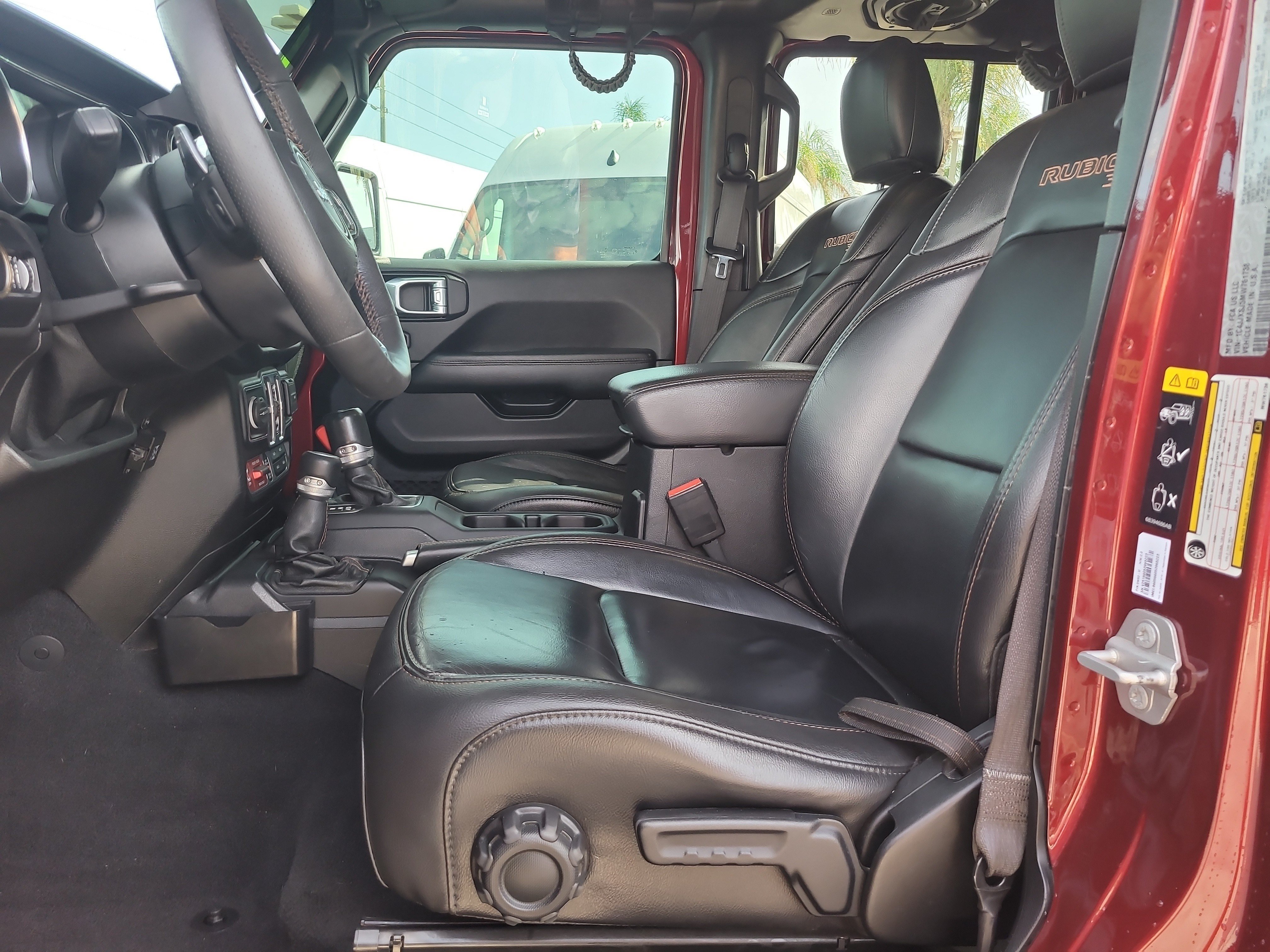 Used 2021 Snazzberry Pearlcoat Jeep Unlimited Rubicon 392 image 17