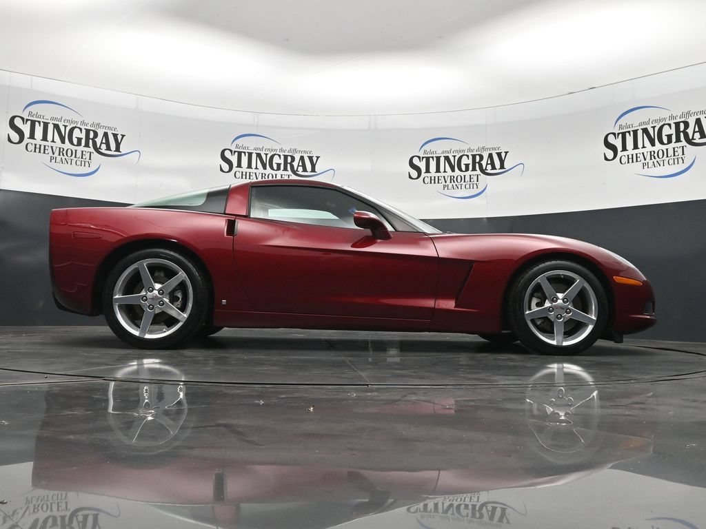 Used 2006 Monterey Red Met Tintcoat Chevrolet NA image 33