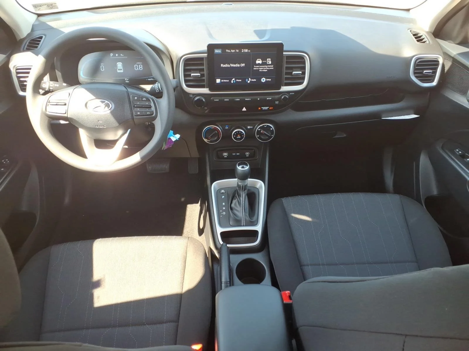 New 2026 Onyx Black Hyundai SE image 11